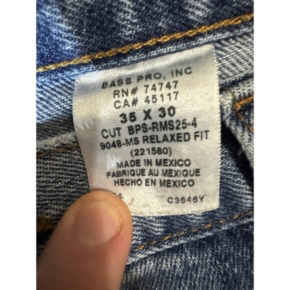 RedHead Jeans Mens 35x30 Light Blue Classic Fit Denim Straight Leg Work Wear - Picture 3 of 8